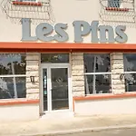 Les Pins Hotel 3*