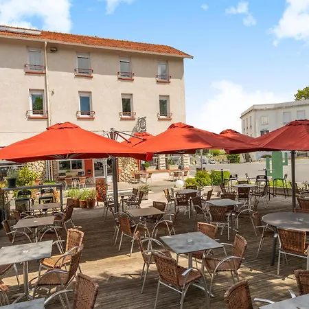 Hotell Les Pins 3*
