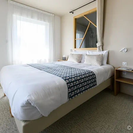 Hotel Les Pins - Oleron 3*