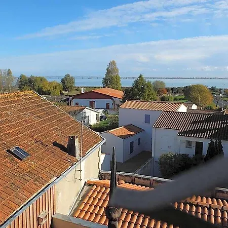 Les Pins - Oleron 酒店 3*