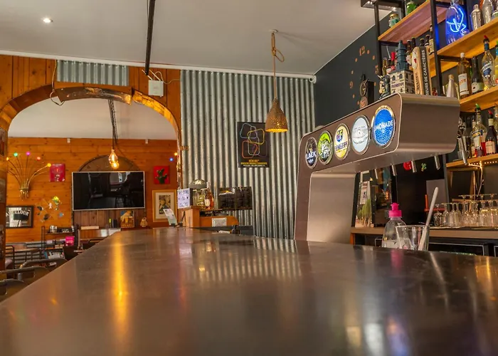 Les Pins - Oleron ホテル 3*